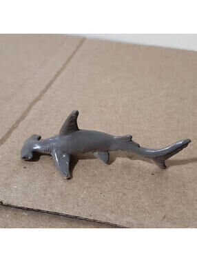 Safari Ltd Hammerhead Shark Figure - Wild Safari Sea Life Ocean Animal Toy